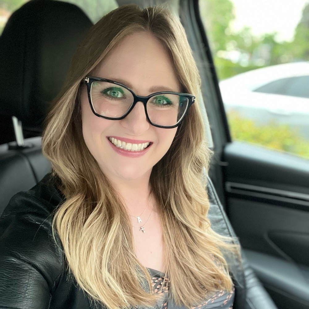 Meet your Posher, Tiffany